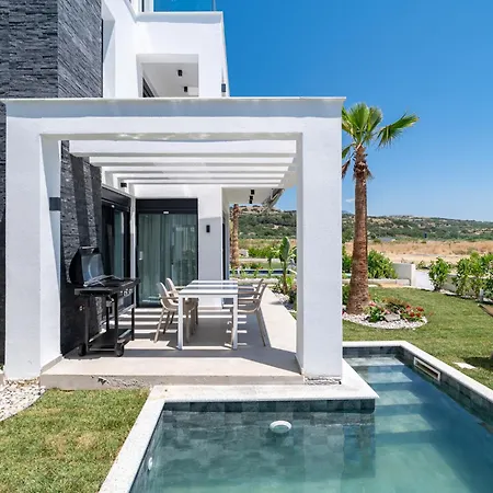 Olympiada Residential Complex & דירה