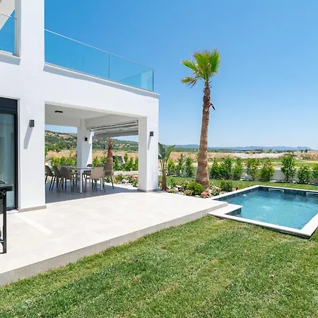 Olympiada Residential Complex & Ofrínion