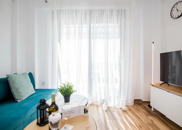 公寓 Olympiada Residential Complex & *