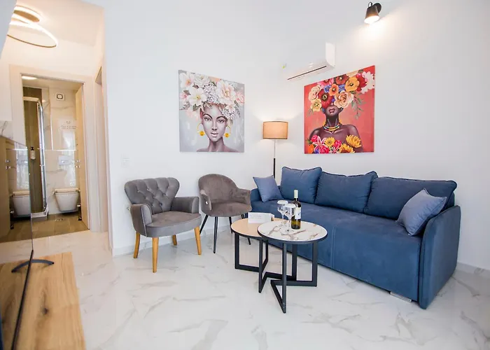 Olympiada Residential Complex & 公寓 Ofrínion