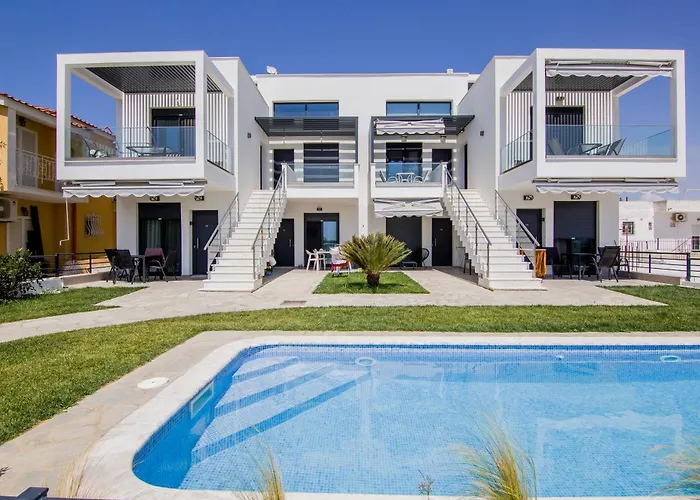 公寓 Olympiada Residential Complex & *